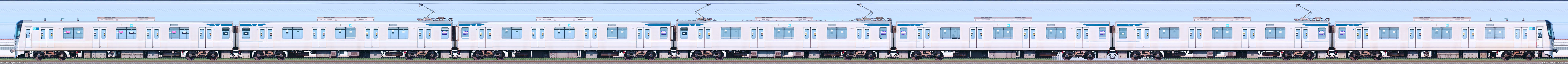 千住検車区13000系13140F編成山側（1側）