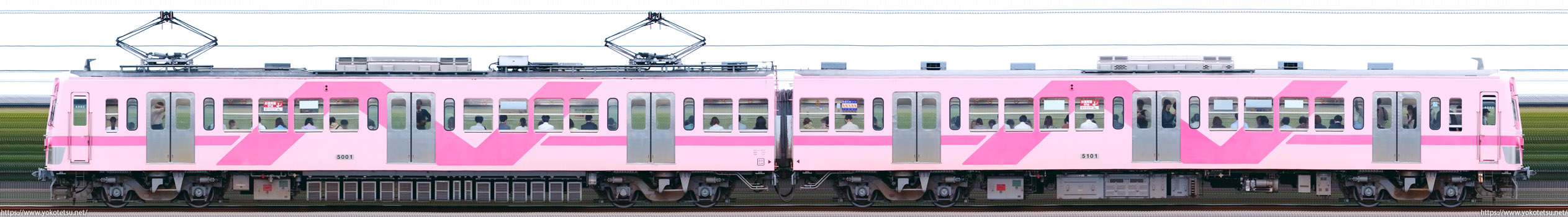 流鉄5000形5001F編成「さくら」