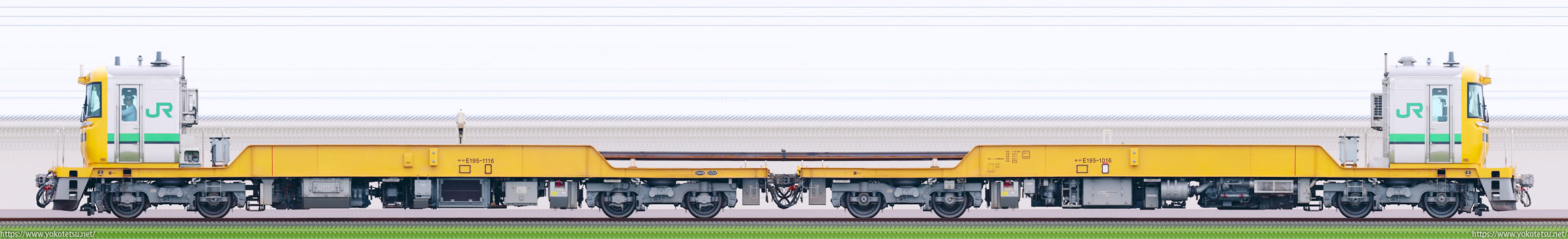 尾久車両センターキヤE195系1000番台ST-16編成海側