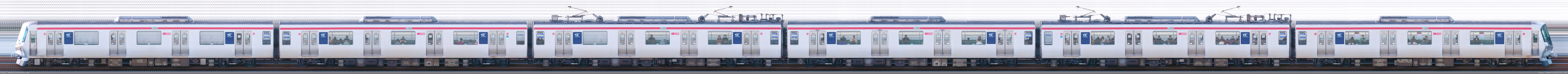 首都圏新都市鉄道TX-2000系TX-2156F編成海側